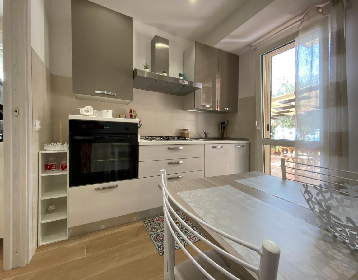 Casa Vacanze Marale 카스텔몰라 외부 사진